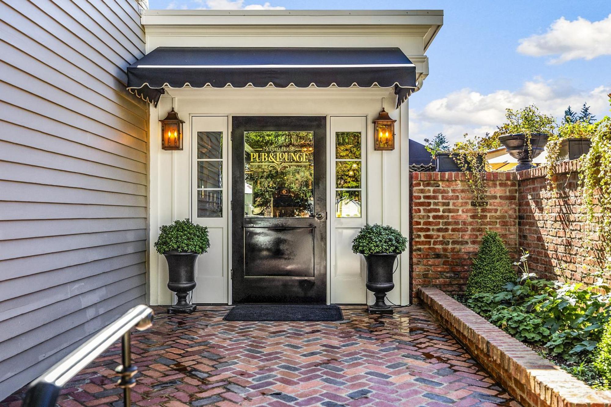 Mccully House Inn Джаксънвил Екстериор снимка