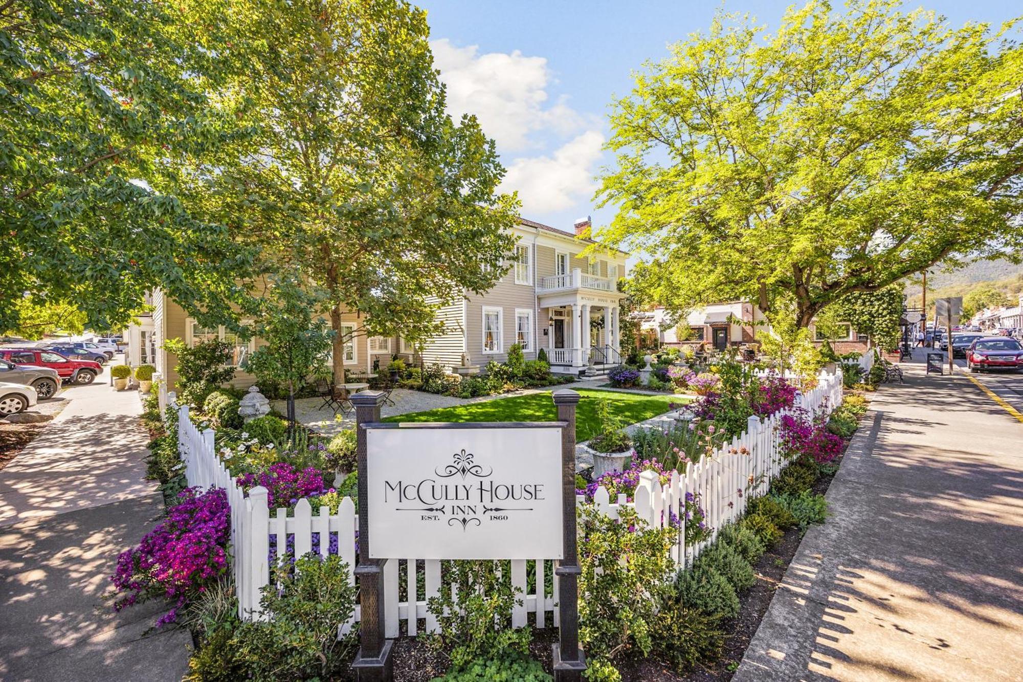 Mccully House Inn Джаксънвил Екстериор снимка